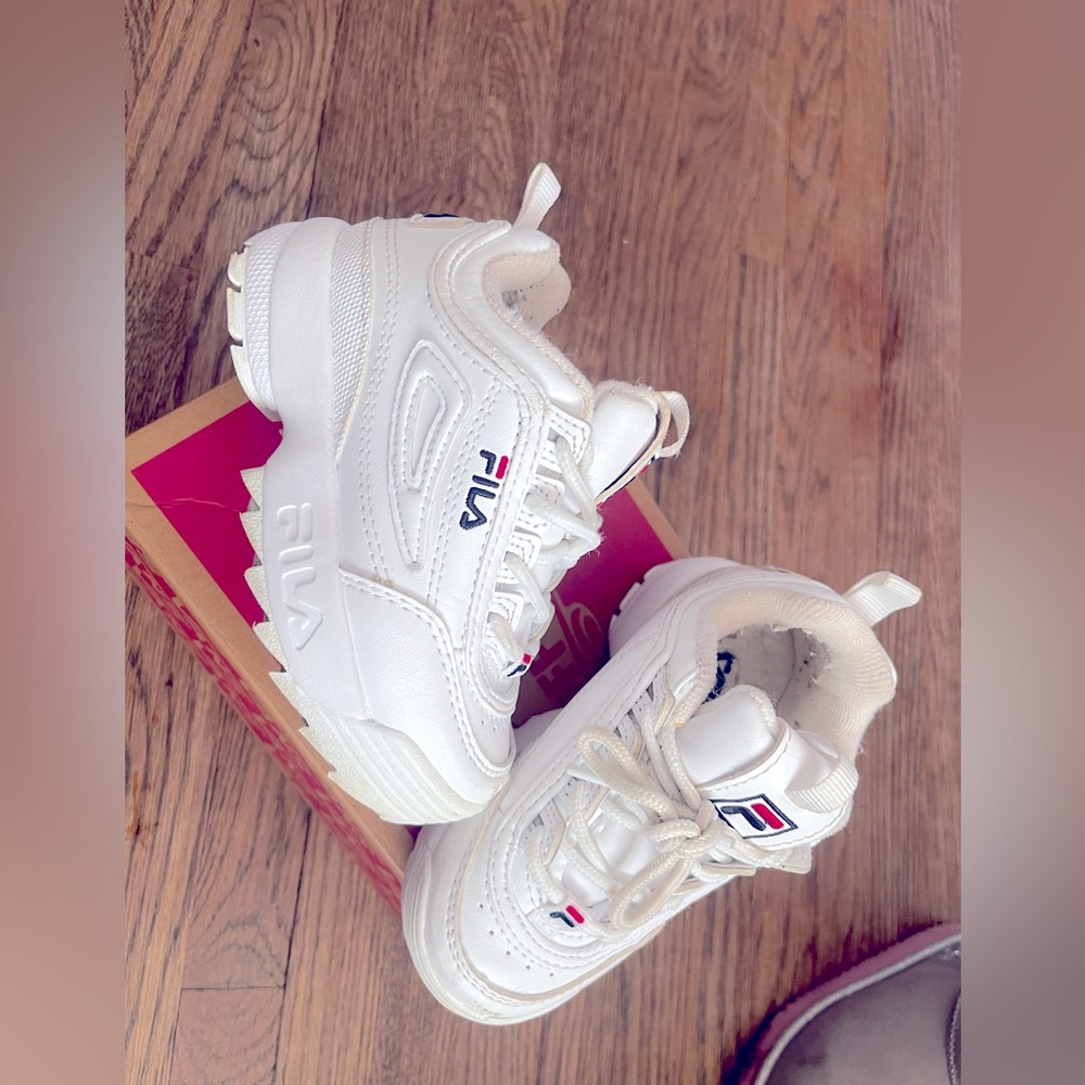 Fila children sneakers size 8